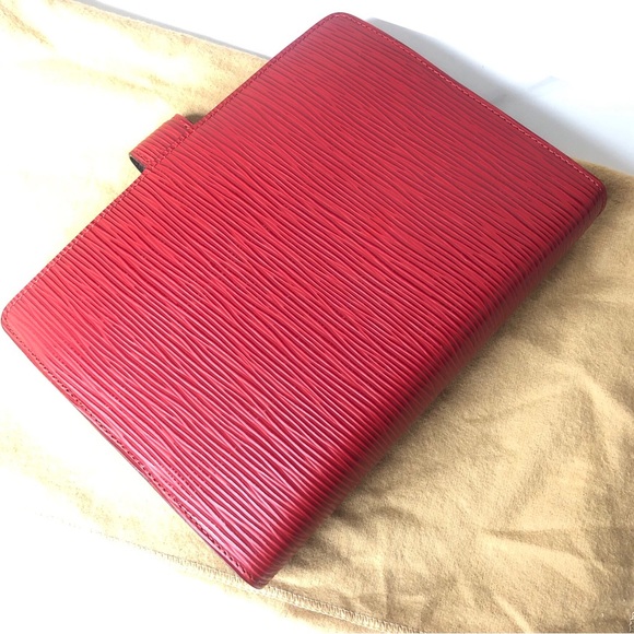 LOUIS VUITTON Red Epi Leather Notebook Agenda Passport Cover MM - Picture 17 of 17